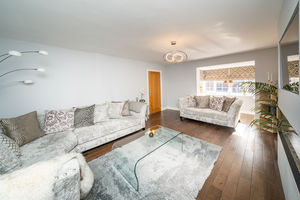 LOUNGE- click for photo gallery